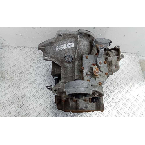 Двигун VM Motori R425 DOHC, Crysler Voyager 2001, 2.5 л дизель. Dodge RamVan 2002, 5.9 л бензин. Crysler GrandVoyager 2003, 2.5 л дизель. Двигун VM Motori R425 DOHC, Crysler Voyager 2001, 2.5 л дизель. Dodge RamVan 2002, 5.9 л бензин. Crysler GrandVoyager 2003, 2.5 л дизель.