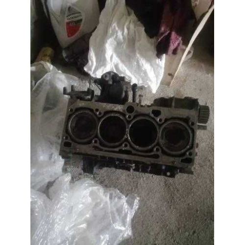 Двигун 1.6 для Volkswagen Passat B5, випущений в Україні. Двигун 1.6 для Volkswagen Passat B5, випущений в Україні.