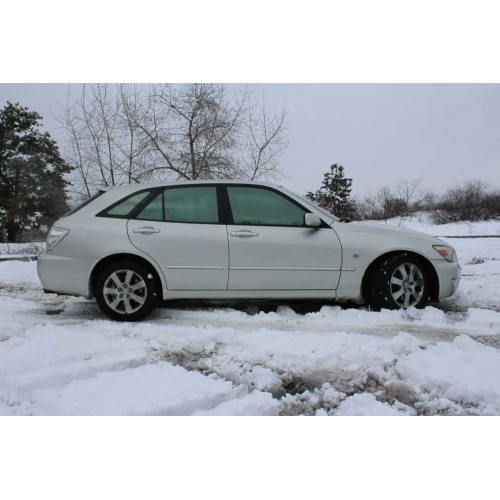 Двигун 1G-FE 2.0 для Lexus is200, випущений в Україні. Двигун 1G-FE 2.0 для Lexus is200, випущений в Україні.