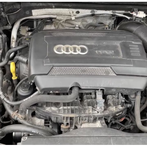 Двигун Audi A3 8V 2015 2.0 бензин: EA888, 2.0 TFSI, 2015, 2.0 л, бензин. Двигун Audi A3 8V 2015 2.0 бензин: EA888, 2.0 TFSI, 2015, 2.0 л, бензин.