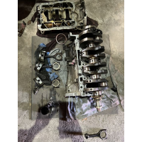 Двигун Mitsubishi 4B12, 2.4, 2012, бензин.формуй Двигатель 4B12 Mitsubishi 2.4 на запчасти українською за правилами мерчант гугл: Назва агрегату,  модель, рік випуску, об'єм двигуна паливо.