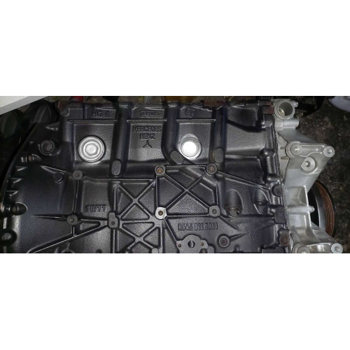 Двигун Mercedes-Benz OM646, випущений в Україні, 2.2 л, дизель. Двигун Mercedes-Benz OM646, випущений в Україні, 2.2 л, дизель.