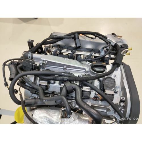 Двигун AGU, 1.8T, 2000 р., бензин, новий. Двигун AGU, 1.8T, 2000 р., бензин, новий.