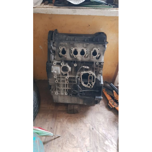Двигун AKL 1.6 Skoda Octavia Volkswagen Audi, 2000 р.в., бензин, 1.6 л. Двигун AKL 1.6 Skoda Octavia Volkswagen Audi, 2000 р.в., бензин, 1.6 л.