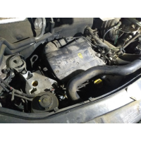 Двигун Renault Trafic Opel Vivaro 1.9 F9Q 2001 1.9 л дизель.