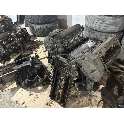 Двигун BMW M62B44 VANOS 2000 4.4 л бензин. Запчастини в Україні. Двигун BMW M62B44 VANOS 2000 4.4 л бензин. Запчастини в Україні.