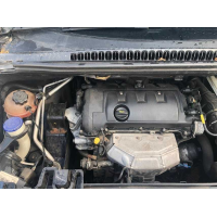 Двигун Peugeot Partner 3008 5008 1.6 бензин 2016 року.