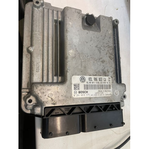 03L906022CD блок управління ECU Volkswagen T5 2008 03L906022CD блок управління ECU Volkswagen T5 2008