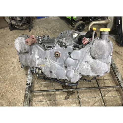 Двигун Subaru EZ30D 3.0 Sunaru, 2000 рік, бензиновий, об'єм 3.0 л. Двигун Subaru EZ30D 3.0 Sunaru, 2000 рік, бензиновий, об'єм 3.0 л.