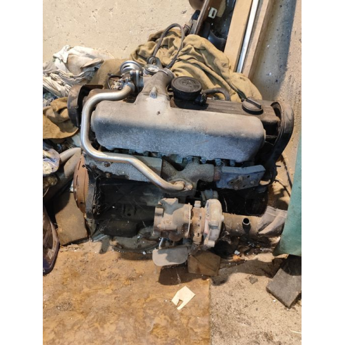 Двигун Volkswagen 2,4 турбо дизель TD, 2005 р., об'єм 2,4 л, паливо - дизель. Двигун Volkswagen 2,4 турбо дизель TD, 2005 р., об'єм 2,4 л, паливо - дизель.