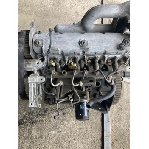 Двигун Renault Traffic 1.9 CRDI, 2005 рік, дизель, об'єм 1.9 л. Двигун Renault Traffic 1.9 CRDI, 2005 рік, дизель, об'єм 1.9 л.