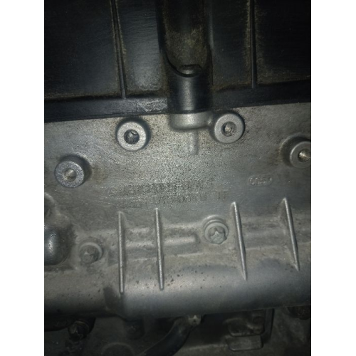 Двигун А651 015 для спрінтера: модель - спрінтер, рік - н/д, об'єм - 2.1 л, паливо - дизель.