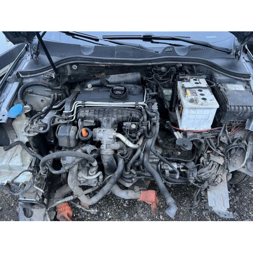Двигун BMP BMM для Passat B6 Skoda Superb Touran Caddy 2.0 дизель, 2008 рік, об'єм 2.0 л. Двигун BMP BMM для Passat B6 Skoda Superb Touran Caddy 2.0 дизель, 2008 рік, об'єм 2.0 л.