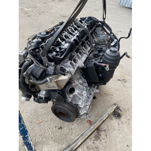 Двигун BMW N57D30B: блок циліндрів, 3.0 л, дизель, 2010 р. в. Двигун BMW N57D30B: блок циліндрів, 3.0 л, дизель, 2010 р. в.