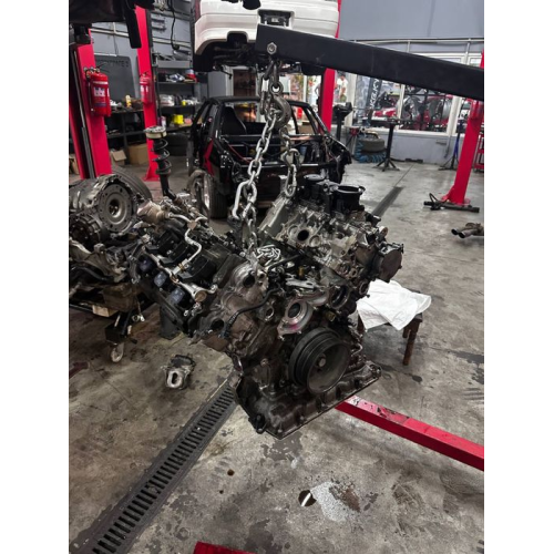 Двигун Audi CWG CWGD S5 SQ5 S4 2017 3.0 бензин. Ремонт українською за правилами мерчант гугл. Двигун Audi CWG CWGD S5 SQ5 S4 2017 3.0 бензин. Ремонт українською за правилами мерчант гугл.