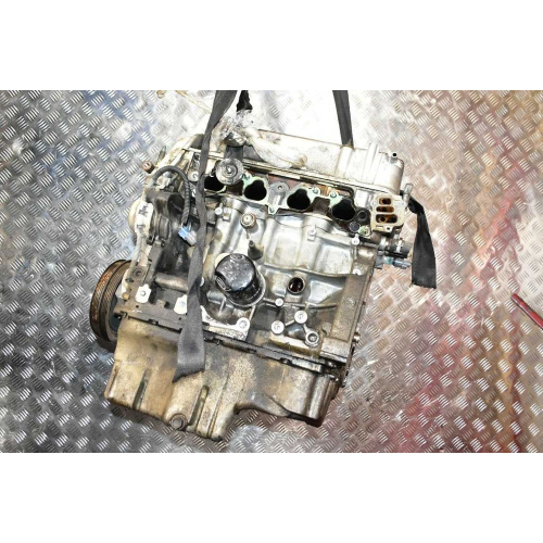 Двигун Honda D16W5 D16V1 1.6 16V, випущений для HR-V та Civic Euro 3, працює на бензині. Двигун Honda D16W5 D16V1 1.6 16V, випущений для HR-V та Civic Euro 3, працює на бензині.