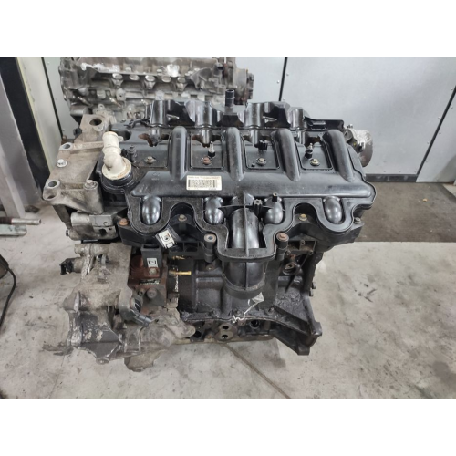 Двигун Renault 2.5 dCi 2006, 2.5 л дизель. Двигун Renault 2.5 dCi 2006, 2.5 л дизель.
