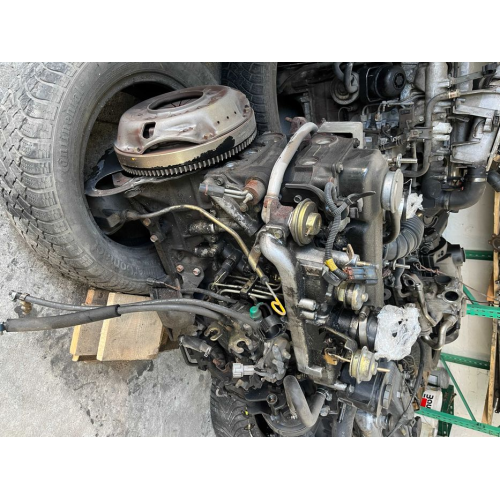 Двигун Nissan Navara D21 1986 2.4 л бензин, D22 1997 3.0 л дизель. Двигун Nissan Navara D21 1986 2.4 л бензин, D22 1997 3.0 л дизель.