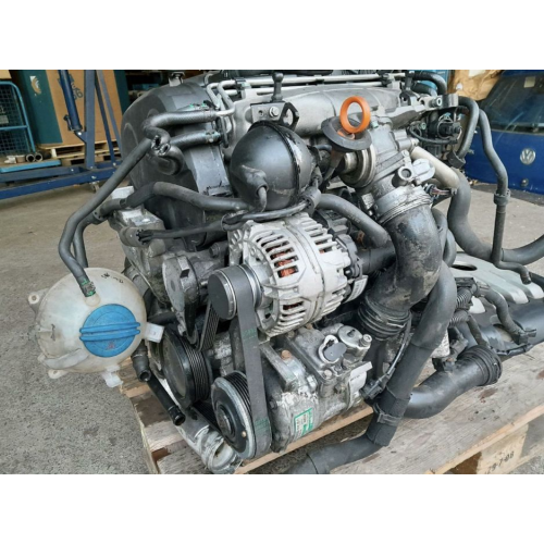 Двигун Volkswagen Touran Golf 5 Passat B6 Audi Skoda 2.0 TDI BKD BKP 2004-2010 2.0 л дизель. Двигун Volkswagen Touran Golf 5 Passat B6 Audi Skoda 2.0 TDI BKD BKP 2004-2010 2.0 л дизель.