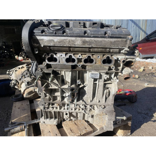 Двигун EW10/D 2.0 16V для Peugeot 206 CC, рік випуску 2001, об'єм 2.0 л, бензин. Двигун EW10/D 2.0 16V для Peugeot 206 CC, рік випуску 2001, об'єм 2.0 л, бензин.