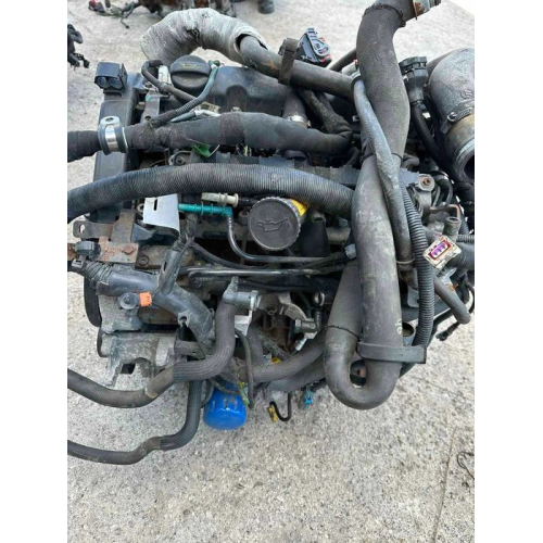 Двигун Fiat Scudo Jumpy Expert 2000-2006 2,0 HDI 8V. Двигун Fiat Scudo Jumpy Expert 2000-2006 2,0 HDI 8V.