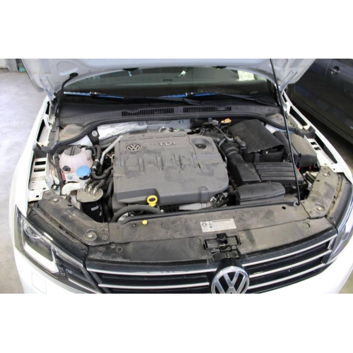 Двигун Volkswagen Jetta 6 2016р 2.0 дизель. Двигун Volkswagen Jetta 6 2016р 2.0 дизель.