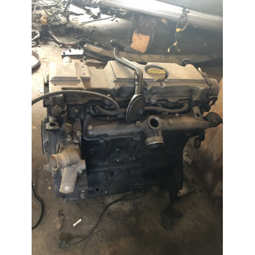 Двигун Opel Vectra B, 1995, 1.6 л бензин. Двигун Opel Vectra B, 1995, 1.6 л бензин.