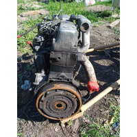 Двигун Mercedes MB100 W123 OM616, 1980 рік, 2.4 л, дизель.