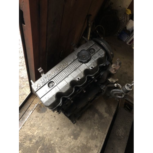 Двигун Mitsubishi Galant 1.8 4G37, 1984 рік, бензин, об'єм 1.8 л. Двигун Mitsubishi Galant 1.8 4G37, 1984 рік, бензин, об'єм 1.8 л.