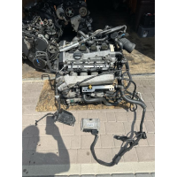 Двигун AGU 1.8т для Volkswagen Golf4, Bora, Oktavia, Tur, Sharan, Seat Galaxi. 1.8 л, бензин, рік випуску невідомий.