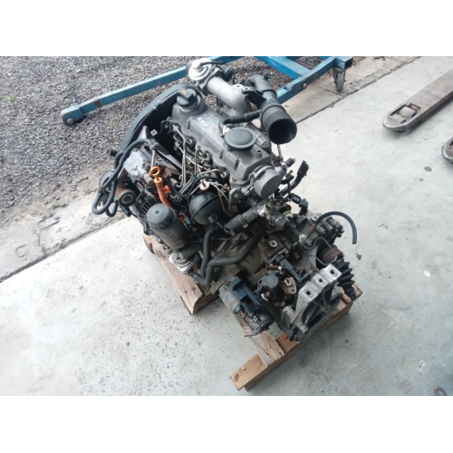 Двигун AHF 1.9 TDI, 2001 рік, дизель, продаю комплект або по болтах. Двигун AHF 1.9 TDI, 2001 рік, дизель, продаю комплект або по болтах.