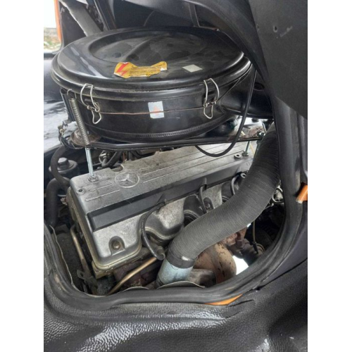 Двигун Mercedes Benz M 102, 1985, 2.3 л, бензин. Двигун Mercedes Benz M 102, 1985, 2.3 л, бензин.