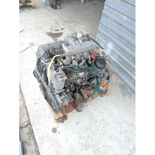 Двигун Mercedes OM 601, 2.3 дизель, 1990 рік, 2300 см³. Двигун Mercedes OM 601, 2.3 дизель, 1990 рік, 2300 см³.