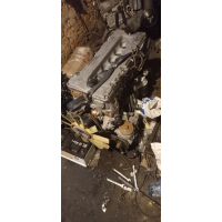 Двигун Mercedes M110 2.8, W123/W126, 1976-1985, 2.8 л, бензин.