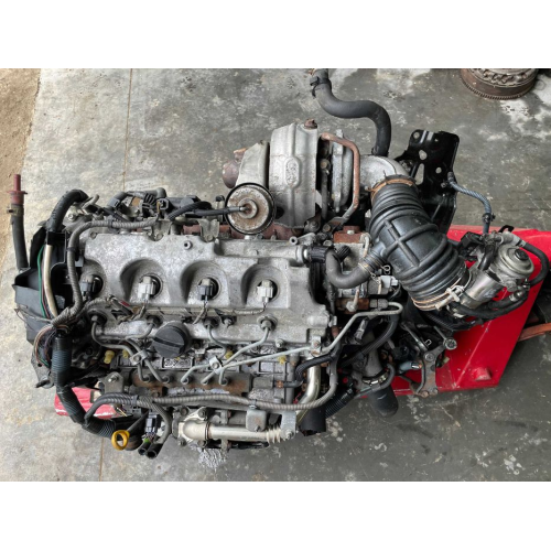 Двигун Toyota 2AD для RAV4, Avensis, Corolla Verso. 2.2 л, дизель.