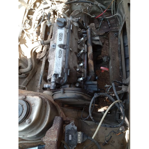 Двигун ZAZ-1102 1.2л карбюратор, випущений в Україні, працює на бензині.