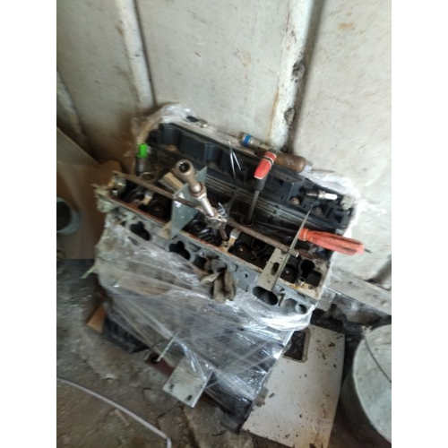 Двигун Peugeot Citroen 2.2i DW12TED4 2006 2.2 л бензин. Двигун Peugeot Citroen 2.2i DW12TED4 2006 2.2 л бензин.