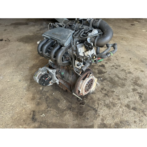 Двигун Renault D7F для Clio та Sandero, 1996, 1.2 л, бензин. Двигун Renault D7F для Clio та Sandero, 1996, 1.2 л, бензин.