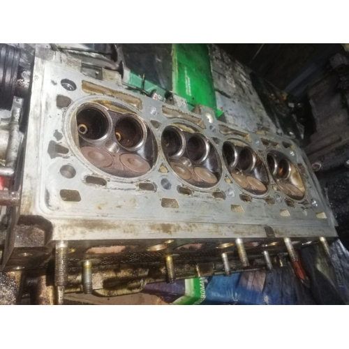 Двигун Renault 1.6 16 клапанів, бензин, 2015 рік, об'єм 1.6 л. Двигун Renault 1.6 16 клапанів, бензин, 2015 рік, об'єм 1.6 л.