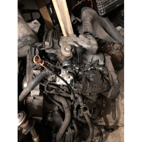 Двигун Volkswagen LT 2.5 TDI 1996-2006 р. 2.5 л дизель. Двигун Volkswagen LT 2.5 TDI 1996-2006 р. 2.5 л дизель.