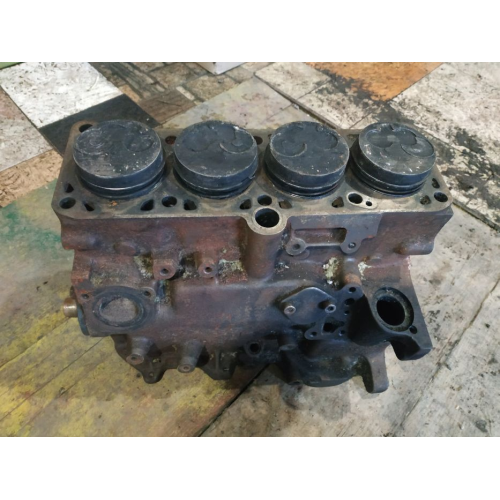 Двигун Volkswagen EA888, Passat B8, 2015, 2.0 л, бензин. Golf VII, 2016, 1.4 л, дизель. Jetta A6, 2014, 1.8 л, газ. Transporter T6, 2017, 2.0 л, газ/бензин. Двигун Volkswagen EA888, Passat B8, 2015, 2.0 л, бензин. Golf VII, 2016, 1.4 л, дизель. Jetta A6, 2014, 1.8 л, газ. Transporter T6, 2017, 2.0 л, газ/бензин.