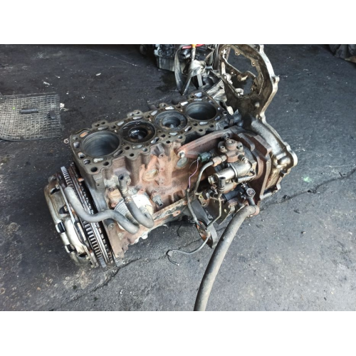 Блок двигуна гбц YD22 для Nissan X-Trail T30 2.2 dci, 2001 рік, дизель, об'єм 2.2 л. Блок двигуна гбц YD22 для Nissan X-Trail T30 2.2 dci, 2001 рік, дизель, об'єм 2.2 л.