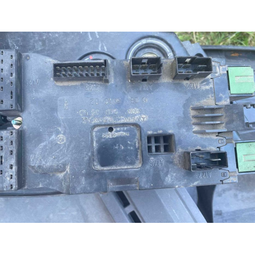 Блок управління двигуном Mercedes-Benz ECU 2015 2.0 л бензин. Блок управління двигуном Mercedes-Benz ECU 2015 2.0 л бензин.