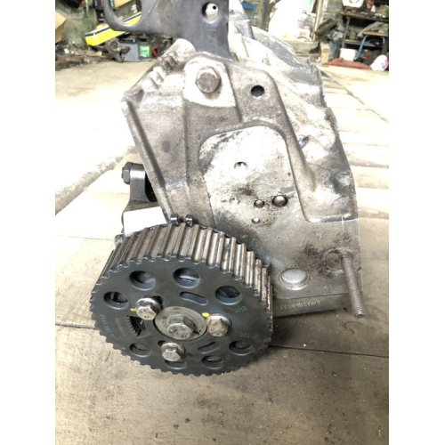 Головка двигуна Volkswagen Golf 1.9 TDI 2005, 1.9 л дизель. Головка двигуна Volkswagen Golf 1.9 TDI 2005, 1.9 л дизель.