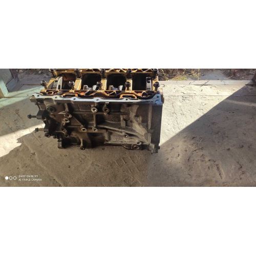 Головка двигуна Mazda 6 LF95 T525I, 2.0 L, 2005, бензин. Головка двигуна Mazda 6 LF95 T525I, 2.0 L, 2005, бензин.