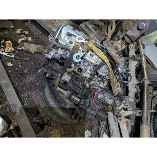 Мотор Honda Civic D14A1, 1990 рік, 1.4 л, бензин. Віддаю комплектом. Мотор Honda Civic D14A1, 1990 рік, 1.4 л, бензин. Віддаю комплектом.