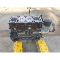 Блок двигуна Santa FE Tucson Ceed Sportage Carens 2.0 crdi D4EA 2005 2.0 л дизель.