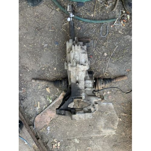 Коробка audi 80 Коробка audi 80