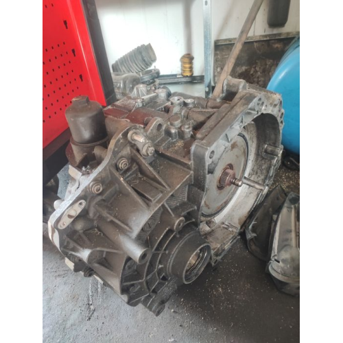 Коробка передач DSG6 DQ250 JPJ для Volkswagen Golf 2015, 2.0 л дизель. Коробка передач DSG6 DQ250 JPJ для Volkswagen Golf 2015, 2.0 л дизель.