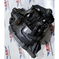 Коробка КПП 2.5 2002-2006р Renault Master Рено Мастер  Movano Разборка
